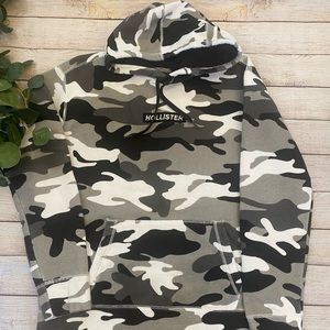 Hollister Mens hooded mens sweatshirt size large. VGUC.